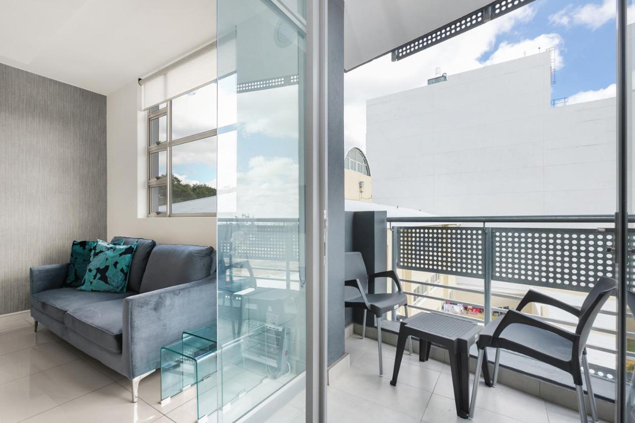 Easy Stay - The Median Rosebank Johannesburg Esterno foto