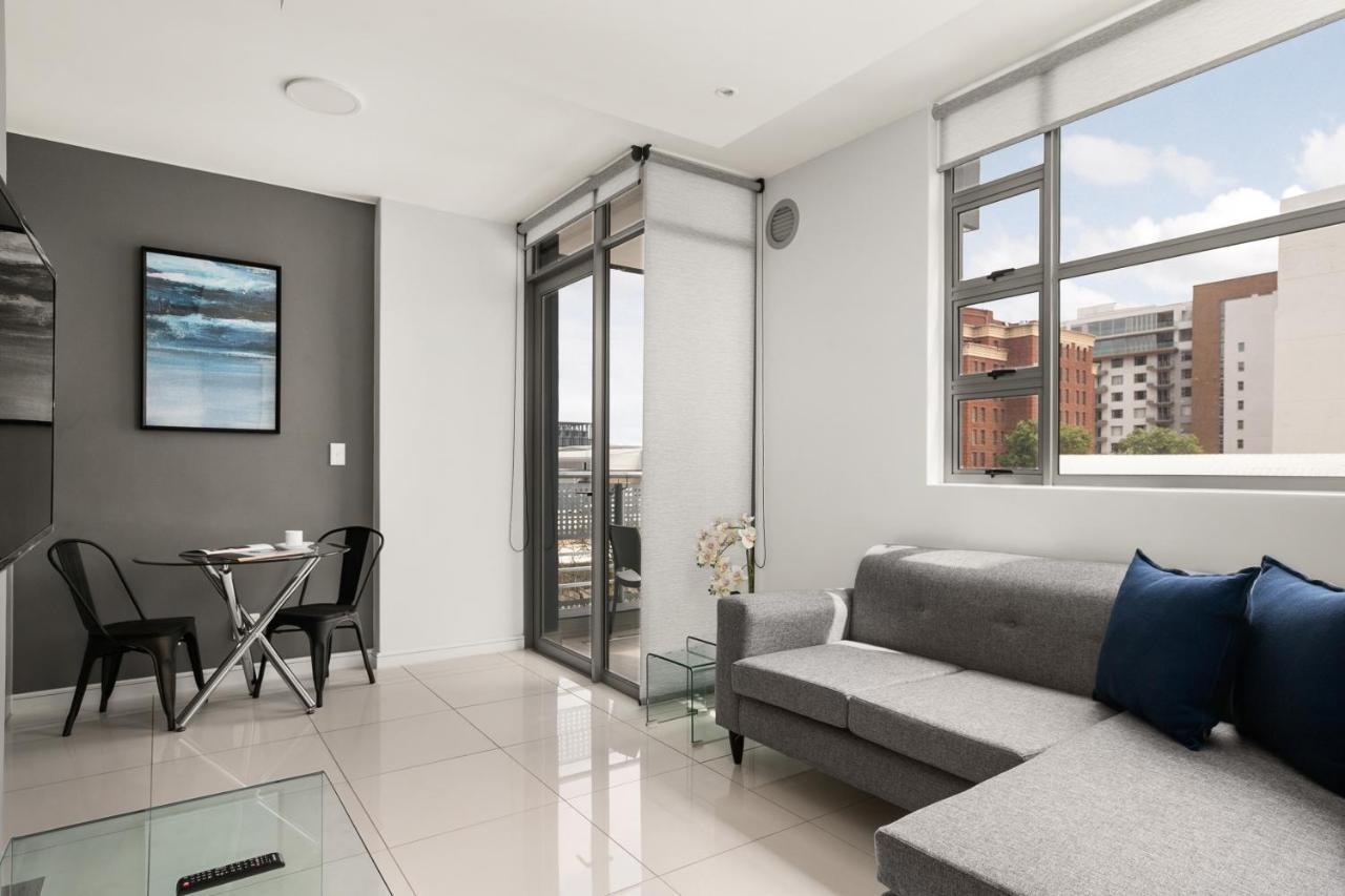 Easy Stay - The Median Rosebank Johannesburg Esterno foto
