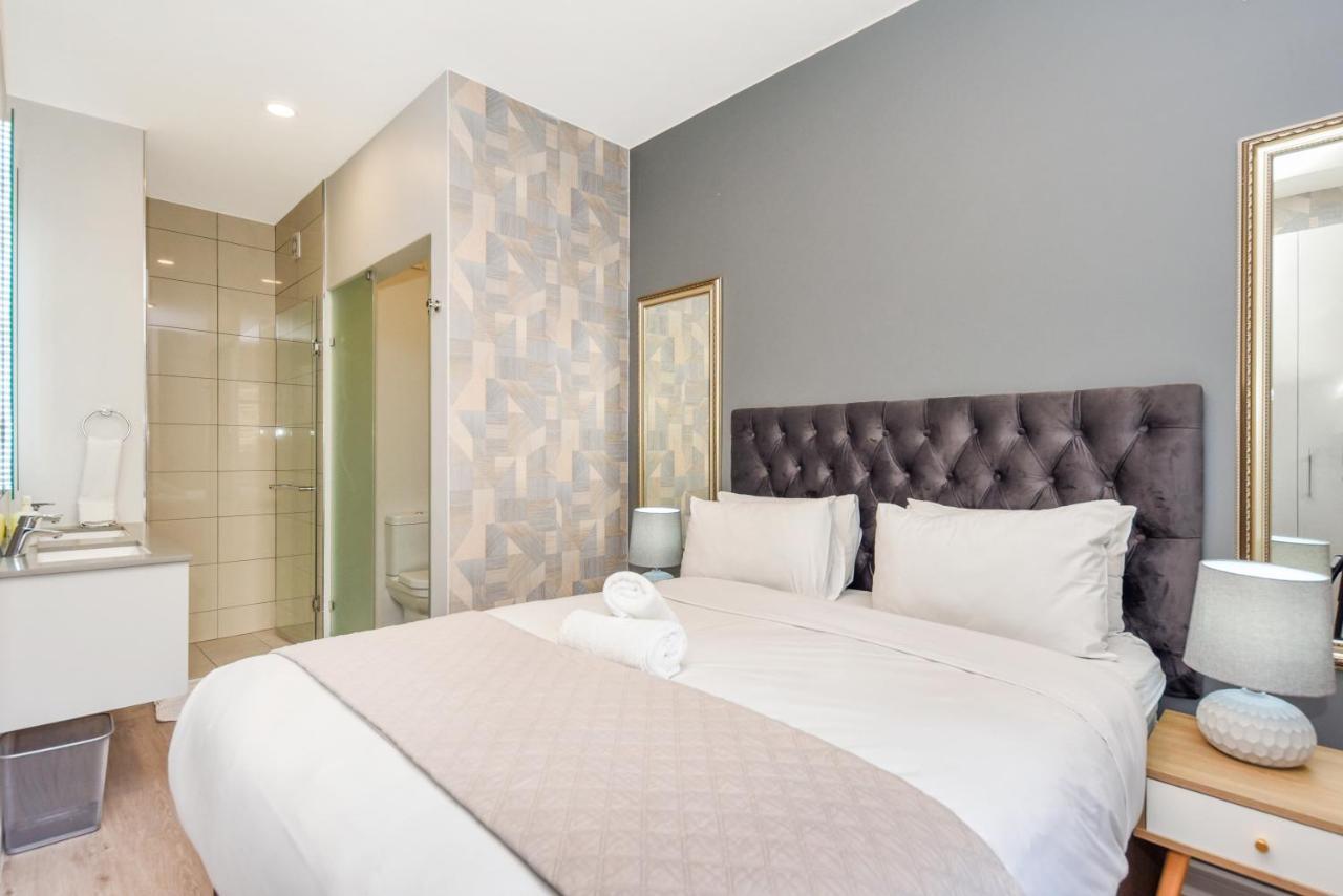 Easy Stay - The Median Rosebank Johannesburg Esterno foto