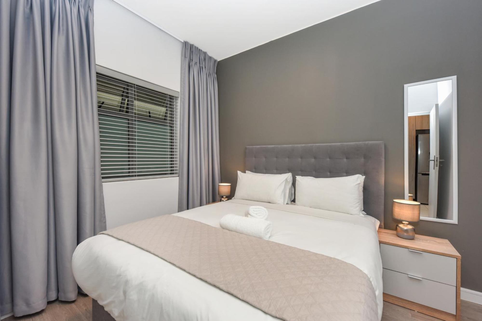 Easy Stay - The Median Rosebank Johannesburg Esterno foto